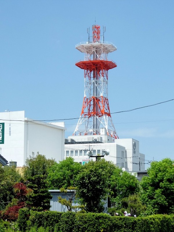 NNT飯能緑町ビルの電波塔サムネイル