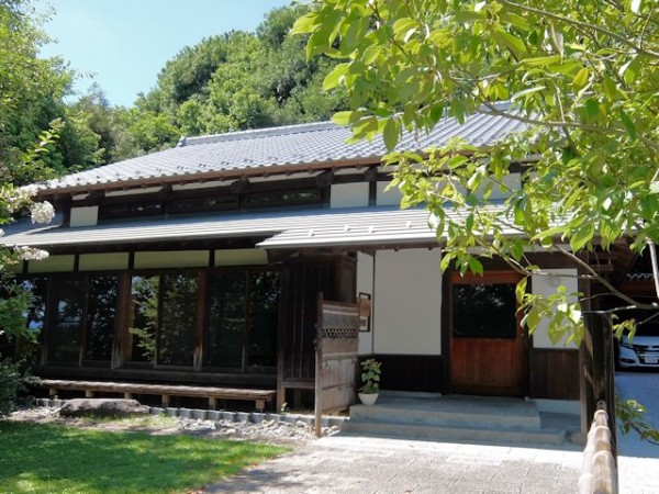 某寺の本堂は旧家を移築 埼玉県比企郡サムネイル